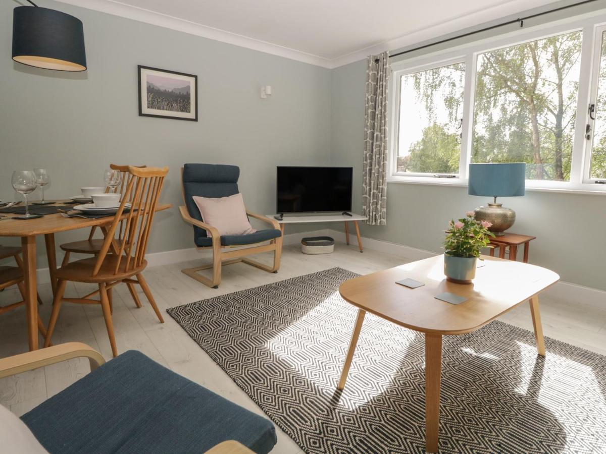 Newlands Apartment วินเดอร์เมียร์ ภายนอก รูปภาพ